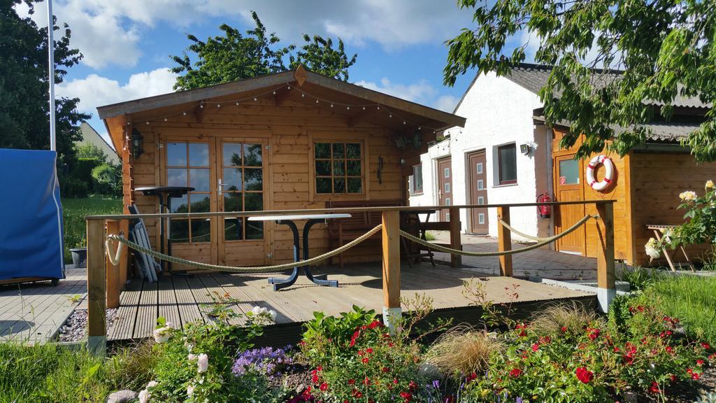 Ferienwohnungen Am Kleinen See Bergen Auf Rugen Exteriér fotografie
