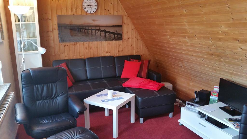 Ferienwohnungen Am Kleinen See Bergen Auf Rugen Exteriér fotografie